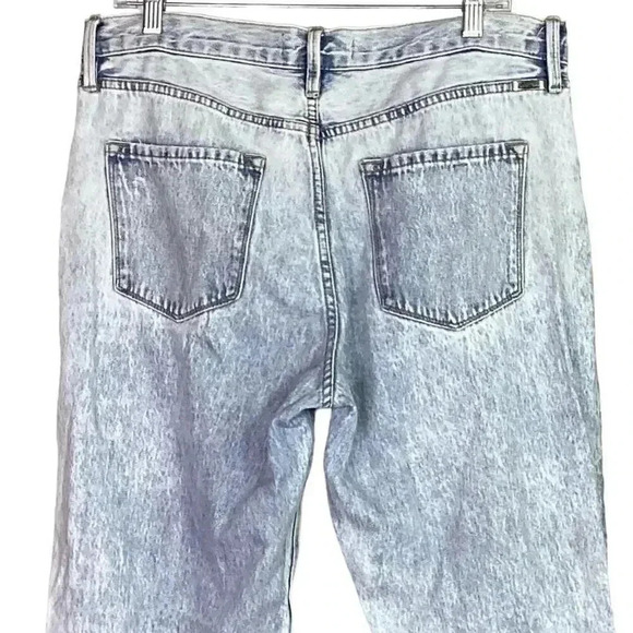 KanCan Women 11/29 Mid Rise Straight Jeans Blue Cotton Light Acid Wash Raw Hem - Picture 7 of 9